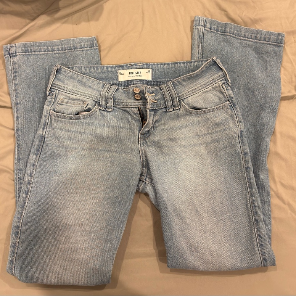 Hollister Women's Light Blue bootcut Jeans
